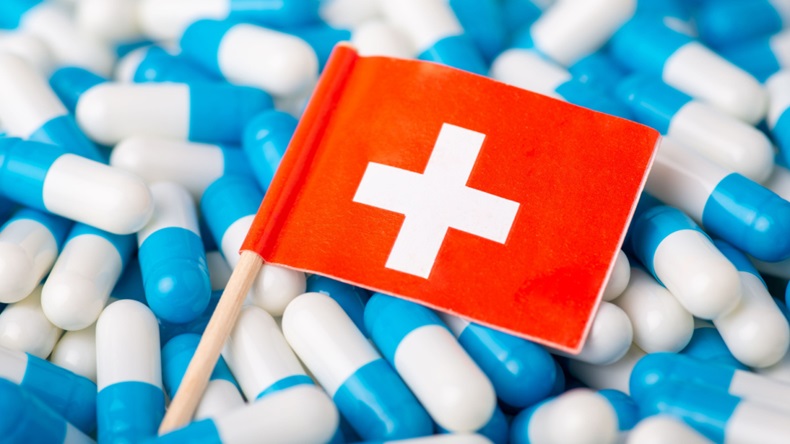 Swiss flag pills